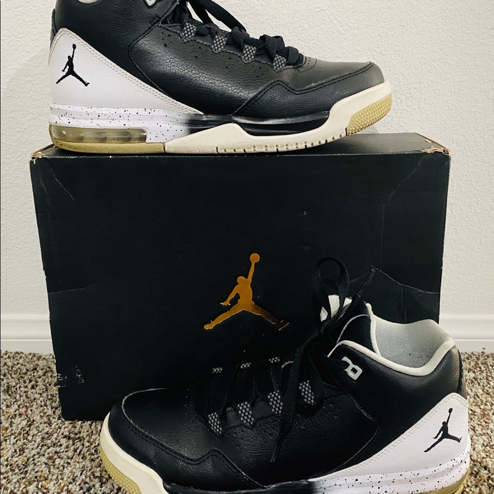 Air Jordon’s - Tennis